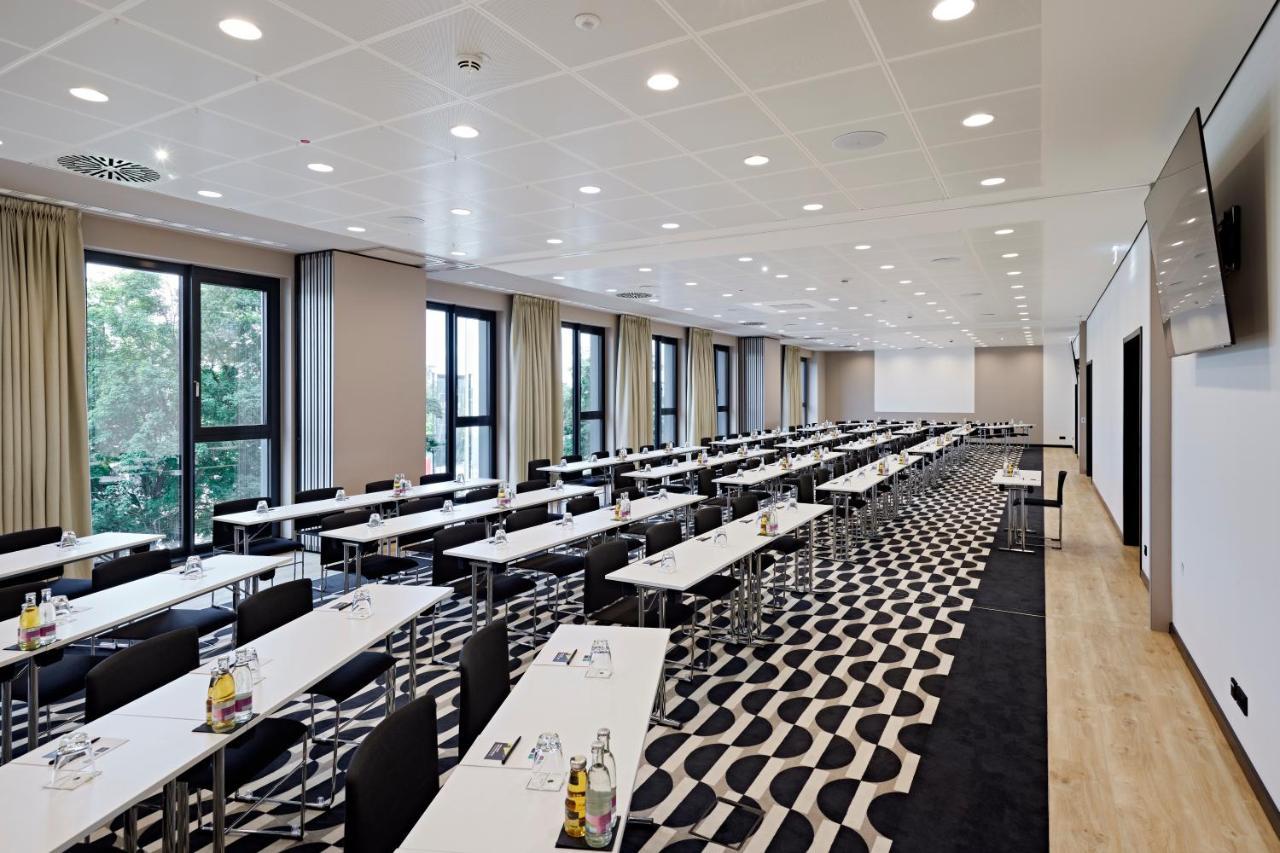 Legere Hotel Ерфурт Екстериор снимка